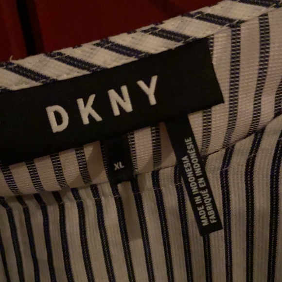 Striped DKNY blouse - Picture 3 of 4